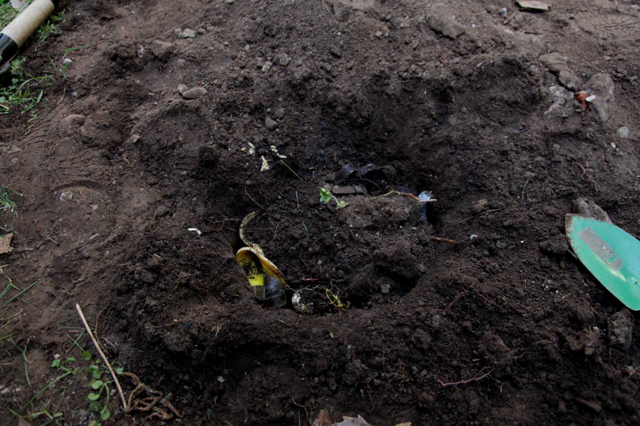 Burials 3,4,5 & 6 (March 2012)