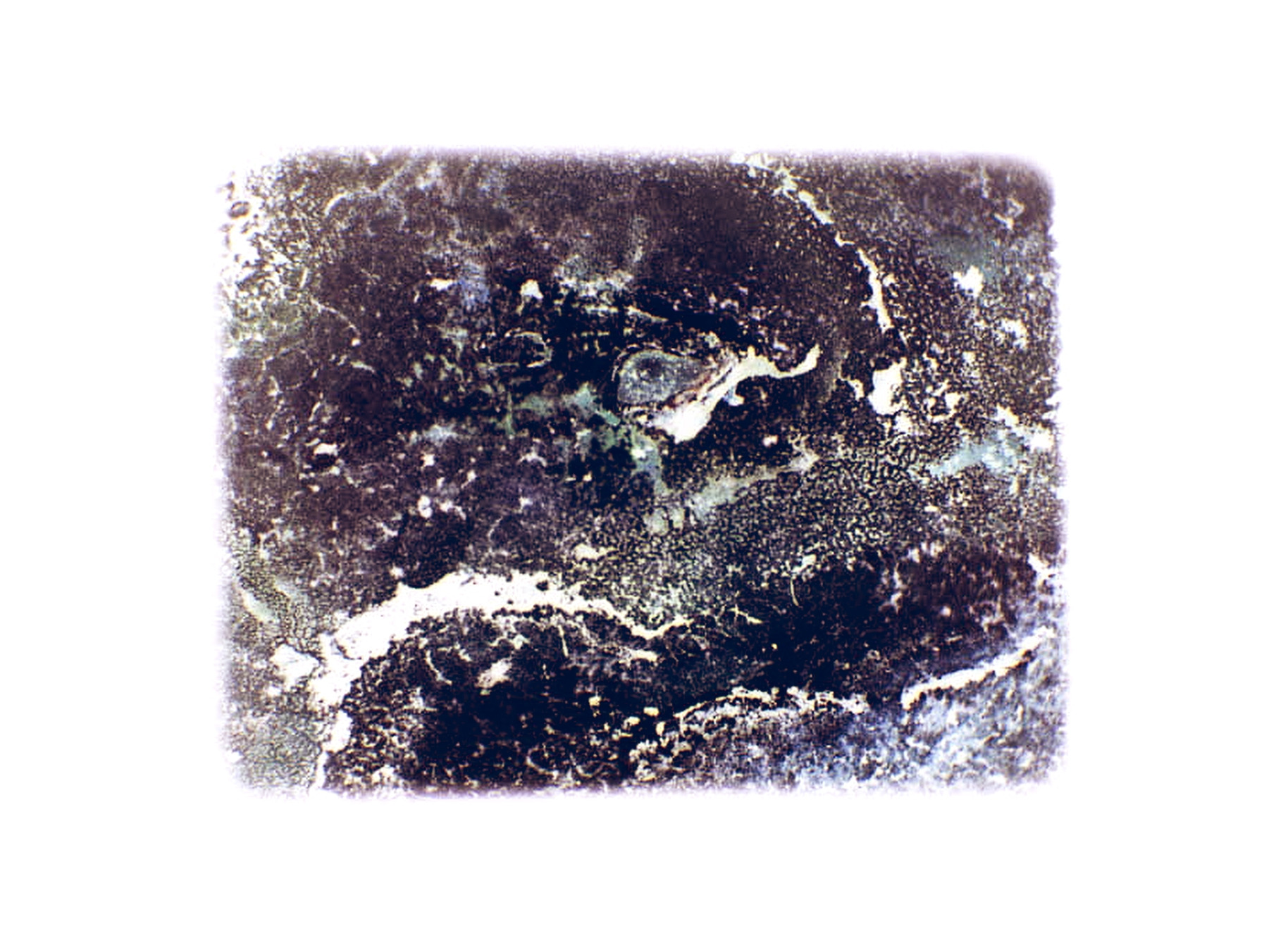 Entierro: Luz subterránea — film still 1