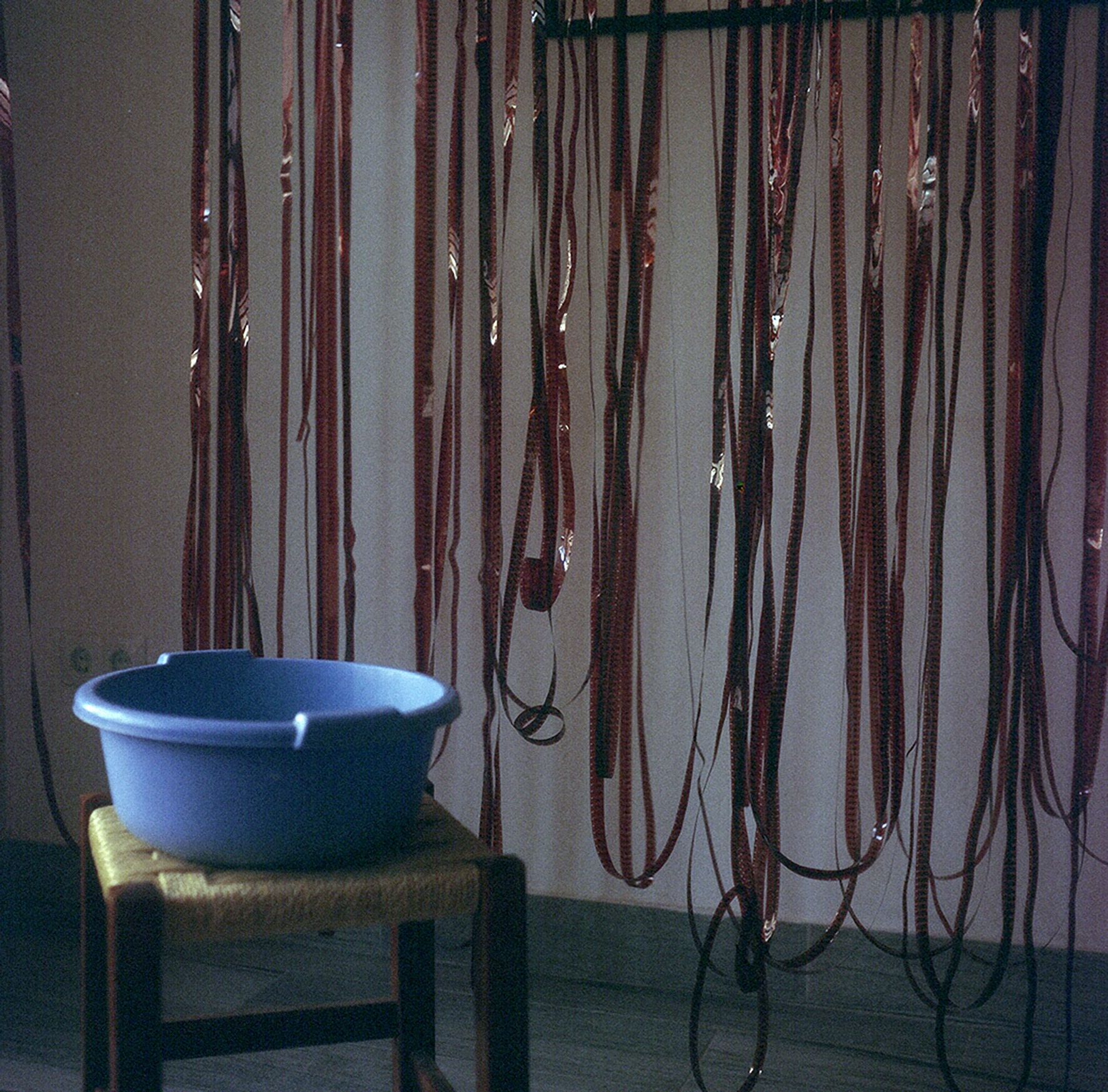 VITANUOVA — film strips in the laboratory