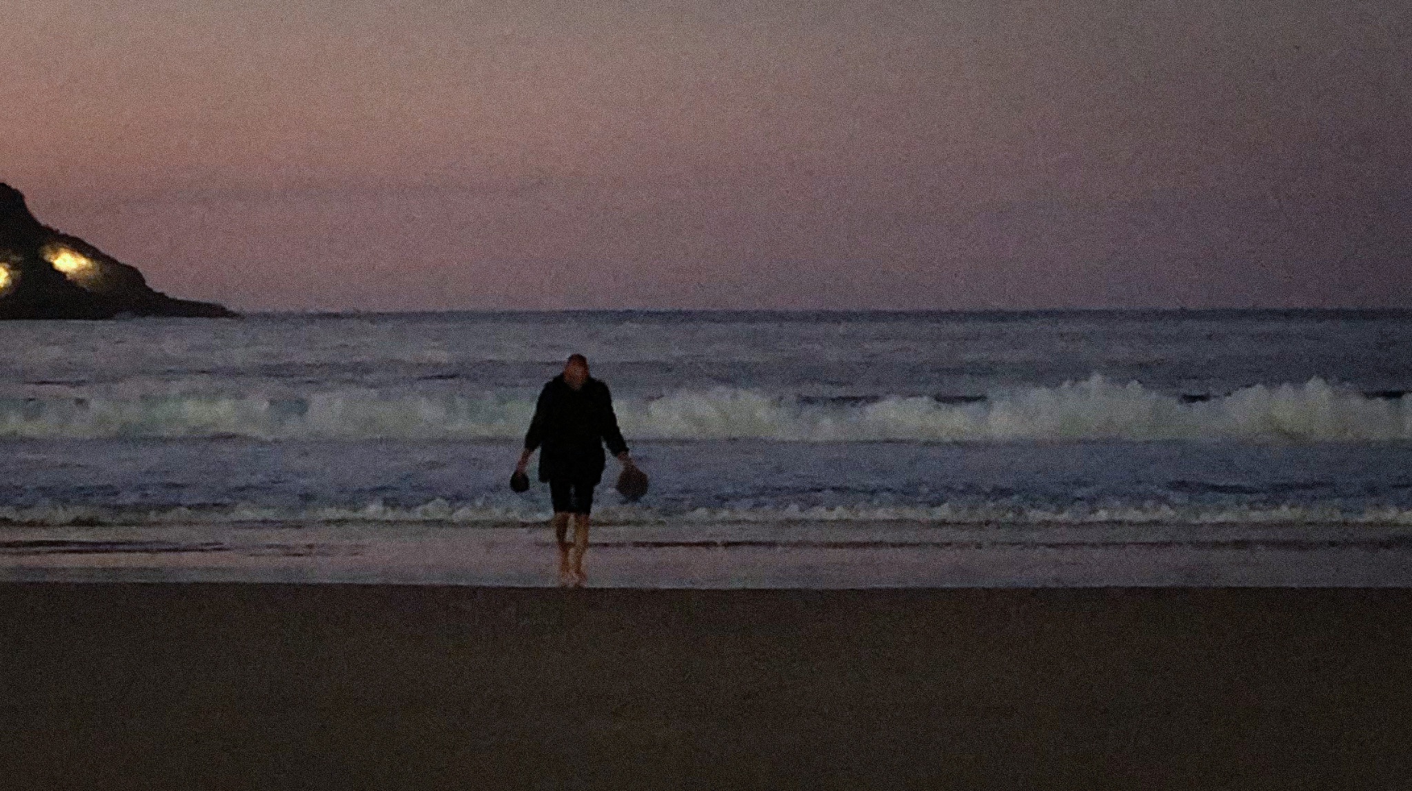 VITANUOVA — returning from the water